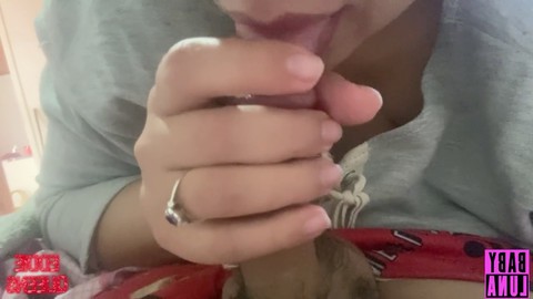 Bocchino, sborrata in bocca, più hot
