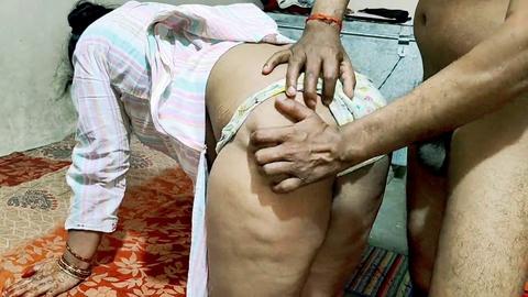 紧实的阴户, 家庭主妇, 继母